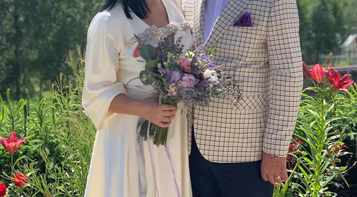 Mirela Baniaș, de la Insula Iubirii, s-a cununat religios. Cât de frumoasă a fost! | FOTO