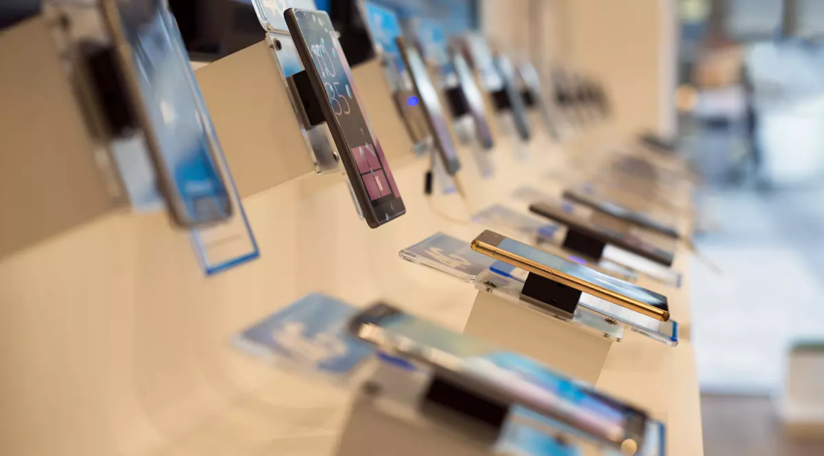 Cum îți scumpesc companiile viața fără să crească prețul!