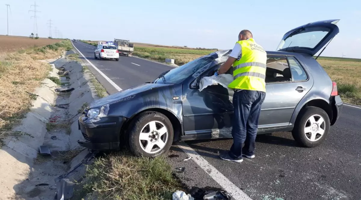 Accident grav între localitățile Nicolae Bălcescu și Dorobanțu din ConstanțaAccident grav între localitățile Nicolae Bălcescu și Dorobanțu din Constanța