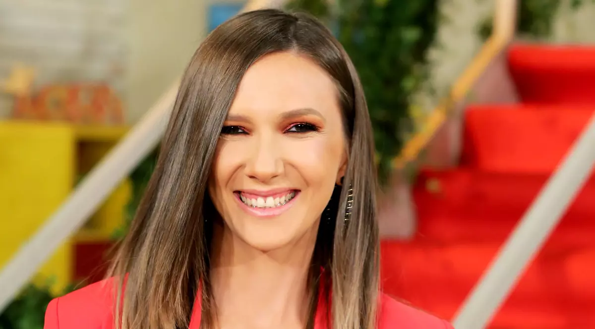 De ce nu se pot muta Adela Popescu și Radu Vâlcan în noua lor casă. ”Vom dormi tot claie peste grămadă”