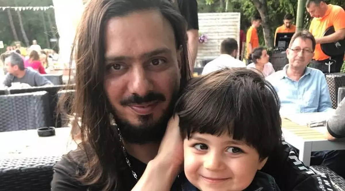 Dragoste de frate, la 32 de ani distanță! Băieții lui Marian Ionescu sunt nedespărțiți. «Carmin și Andrei sunt perfecți și se iubesc»