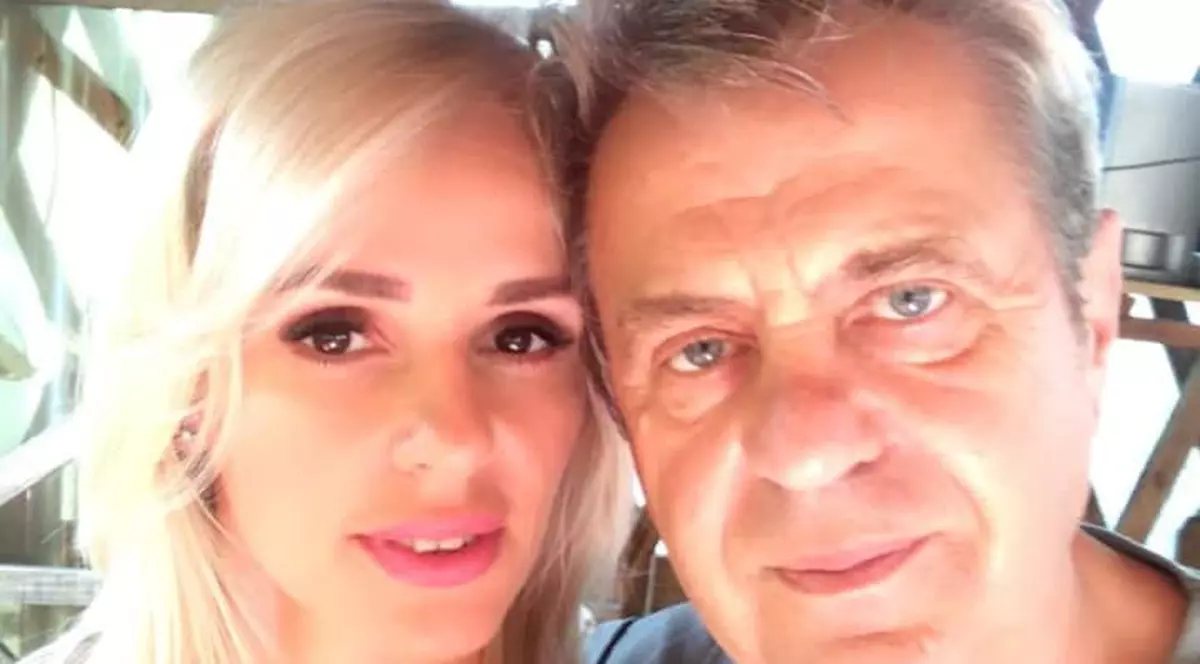 Ce decizie a luat Catrinel Sandu după moartea tatălui ei. Ce se întâmplă cu mama vedetei