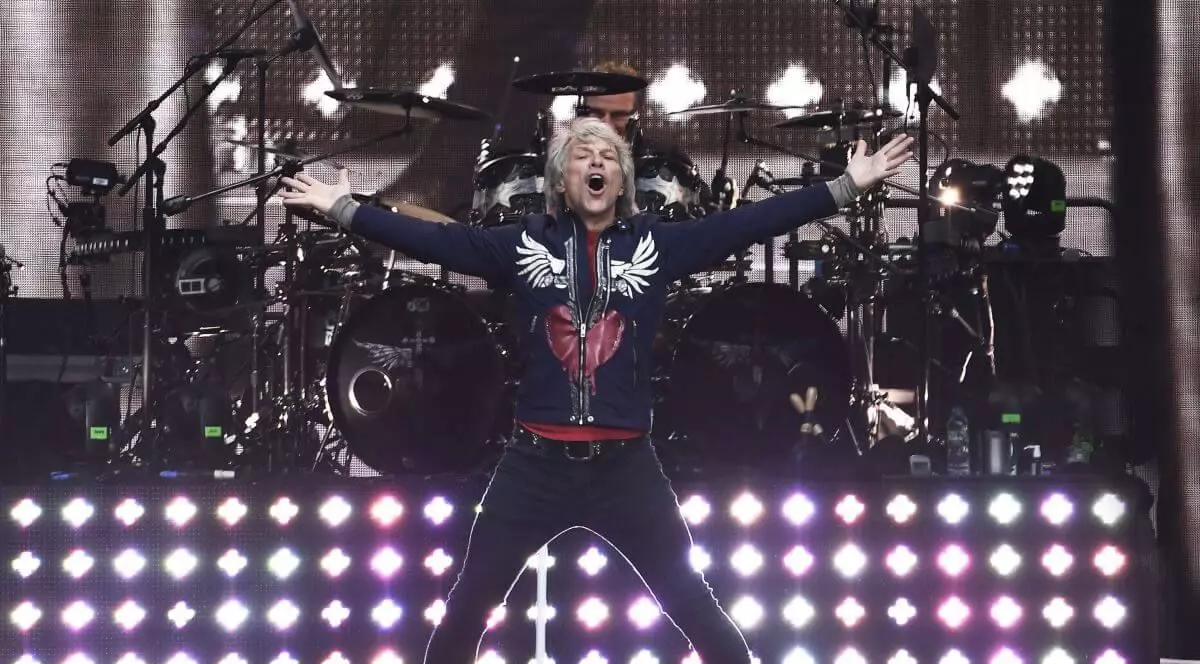 Concert Bon Jovi în Piața Constituției, București