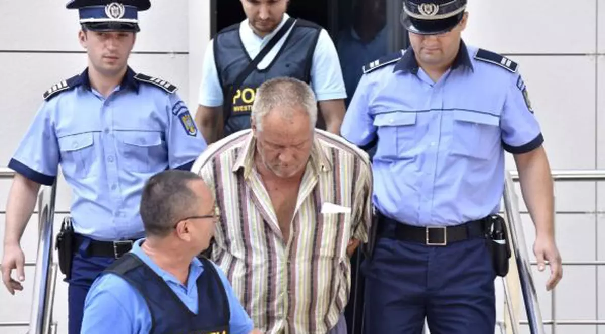 Gheorghe Dincă, adus la Poliția Capitală pentru analiza comportamentală