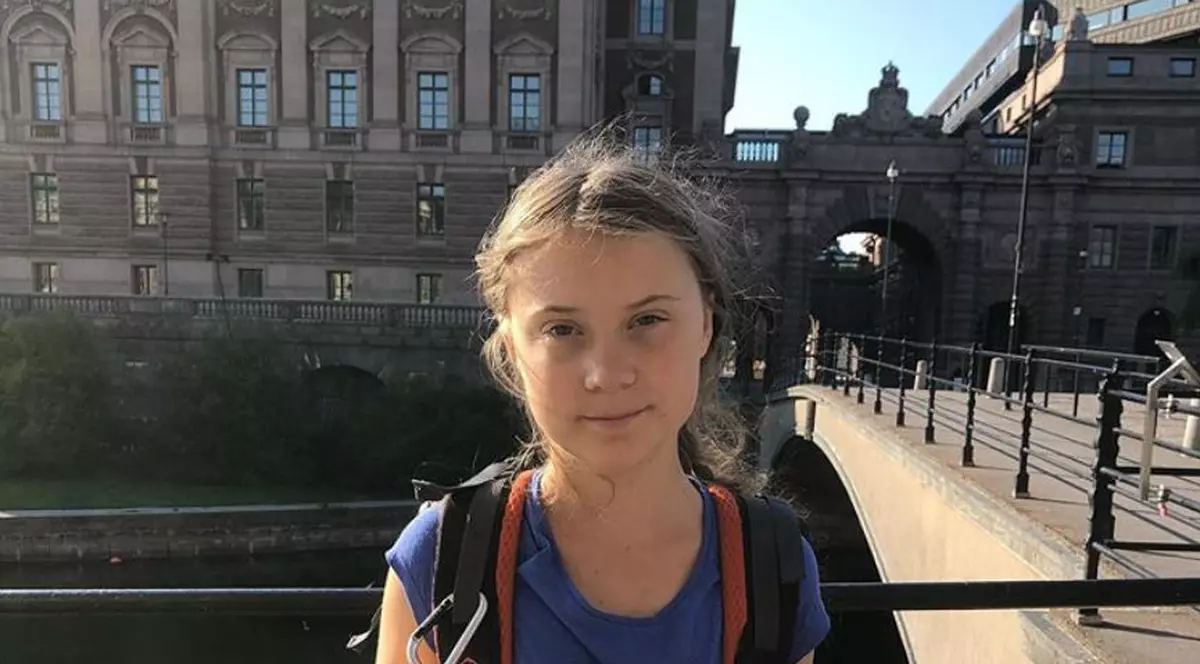 Activista de mediu Greta Thunberg va traversa Atlanticul într-o barcă cu pânze pentru a evita poluarea provocată de un zbor cu avionul