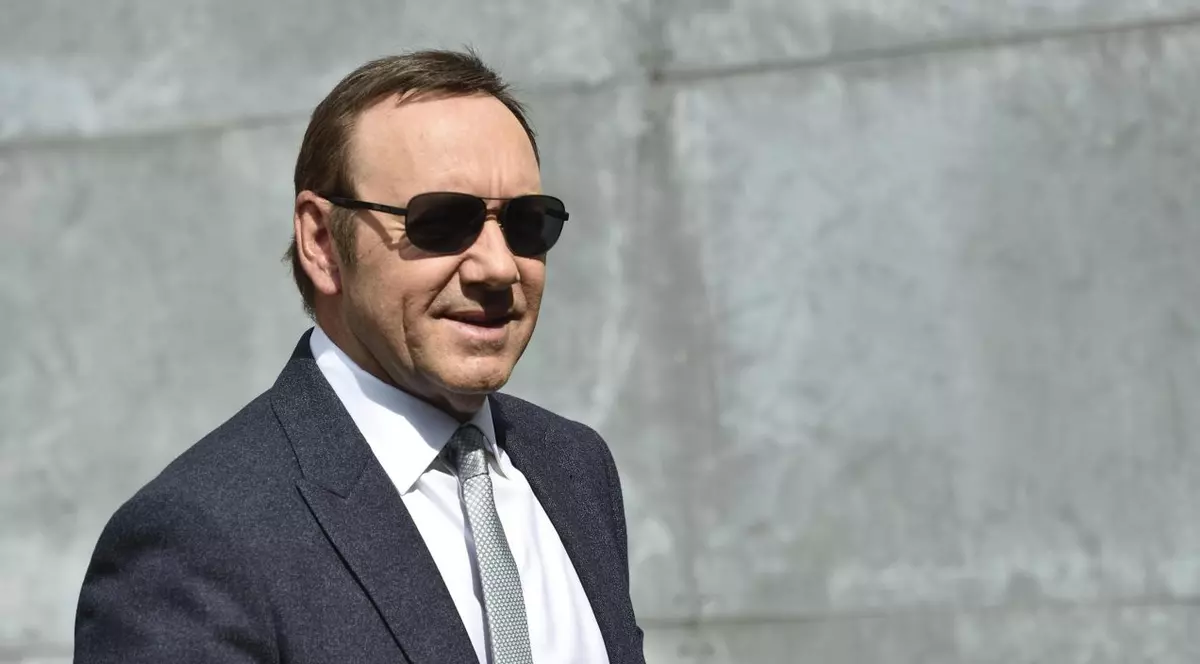 Tânărul care l-a acuzat pe Kevin Spacey de agresiune sexuală a renunțat la acţiunea civilă intentată actorului