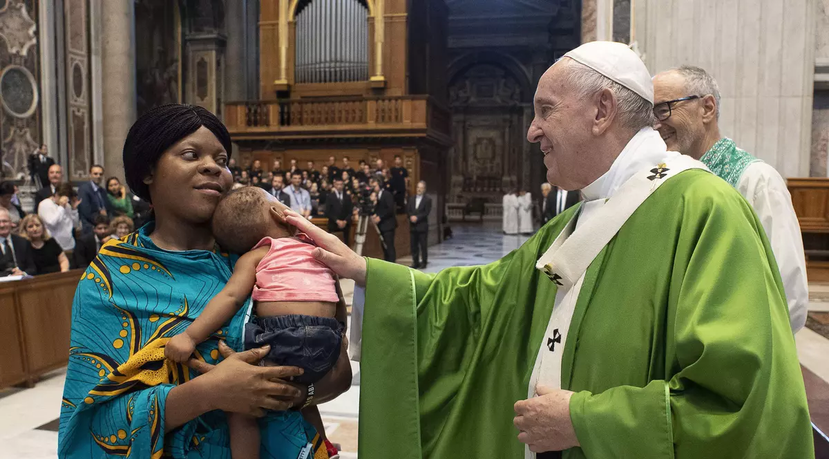 Papa Francisc, despre migranţi: "Sunt un simbol simbol al tuturor celor excluşi"