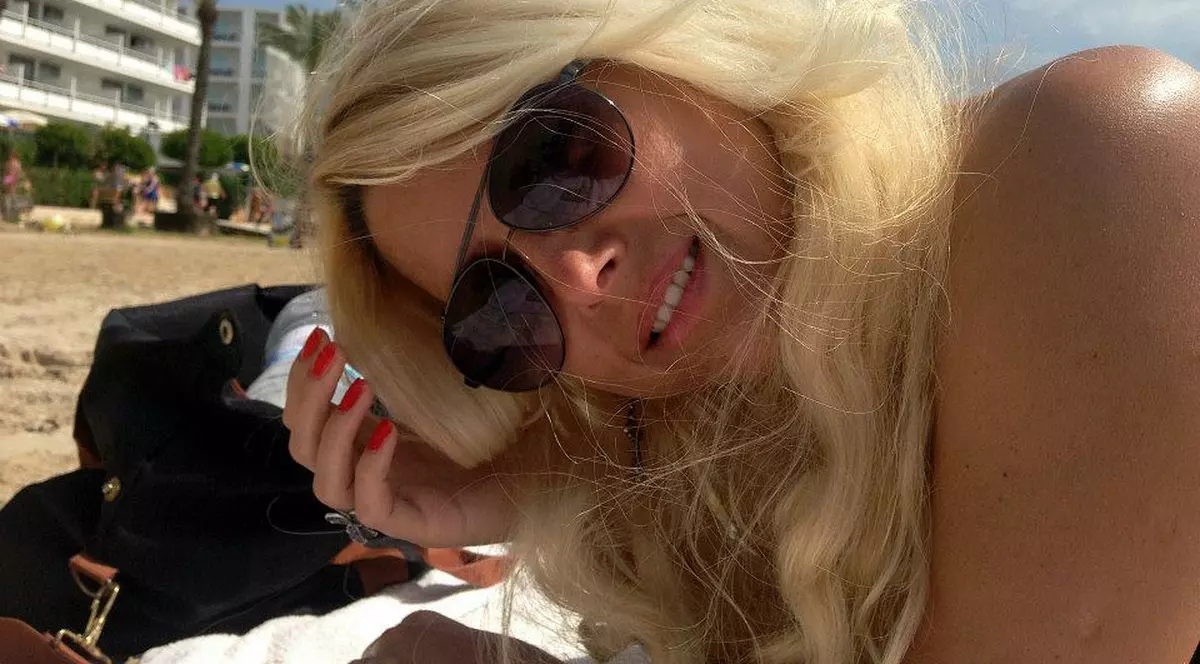 Cu mama bolnavă în stadiu terminal, Irina Pavlenco de la Sweet Kiss a urcat pe scenă! “Dumnezeu mi-a dat putere să nu cad”