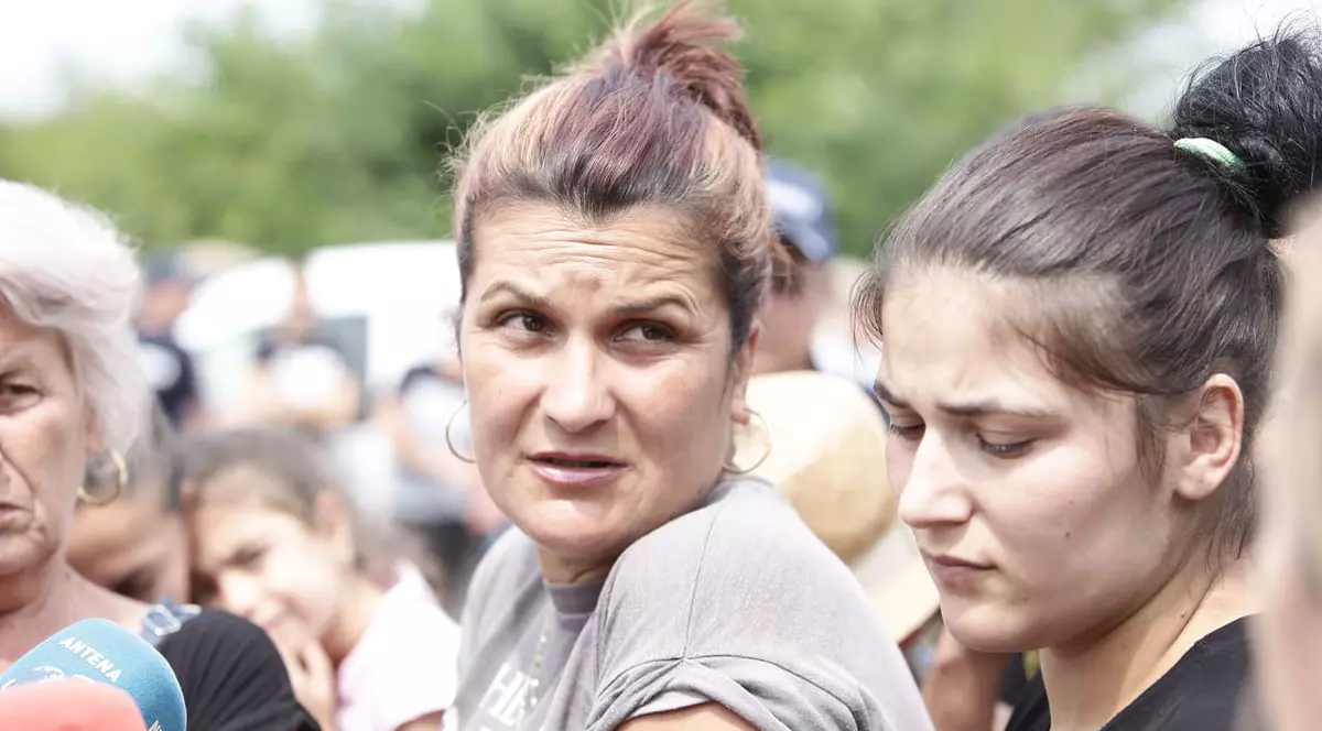 Mama Luizei Melencu a făcut petiții la ministrul Carmen Dan și președintele Klaus Iohannis, după dispariția fetei, dar nu a primit nici un răspuns