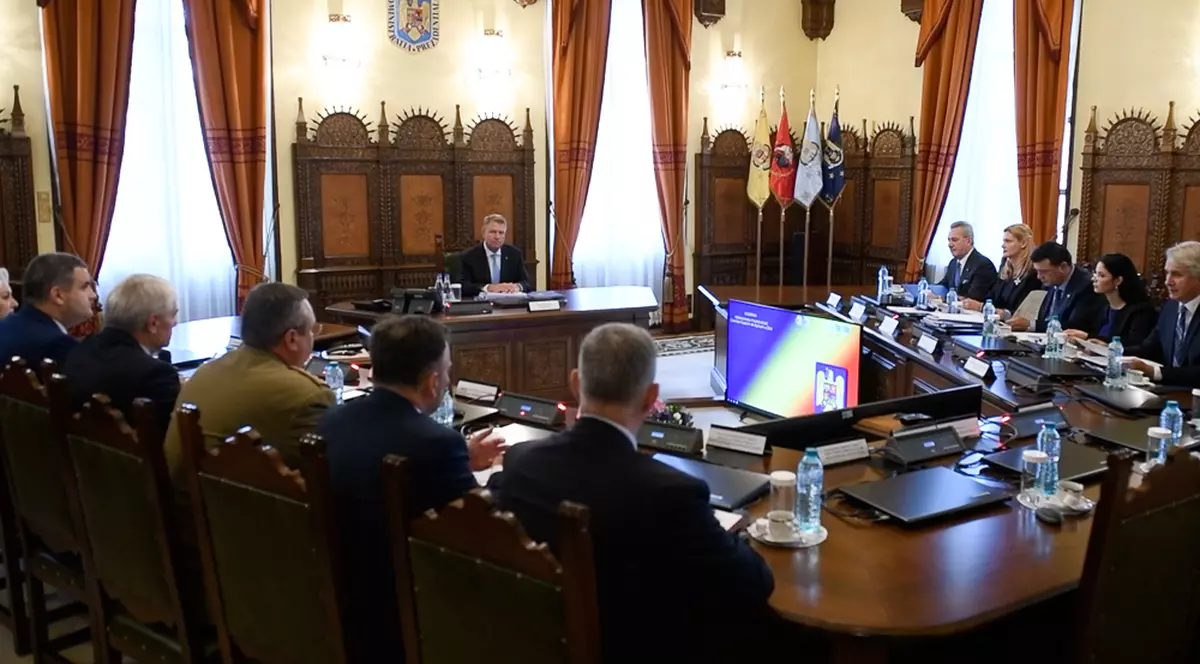 Crimele din Caracal, în şedinţa CSAT. Klaus Iohannis: "Guvernele din ultimii ani au umplut țara de  incompetenți, au dat afară profesioniști, au pus  în schimb slugi!"