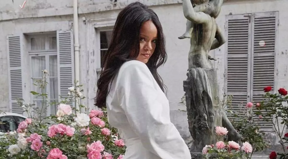 Reacția Rihannei când a văzut o fetiță care seamănă perfect cu ea. "Aproape că mi-a scăpat telefonul din mână"