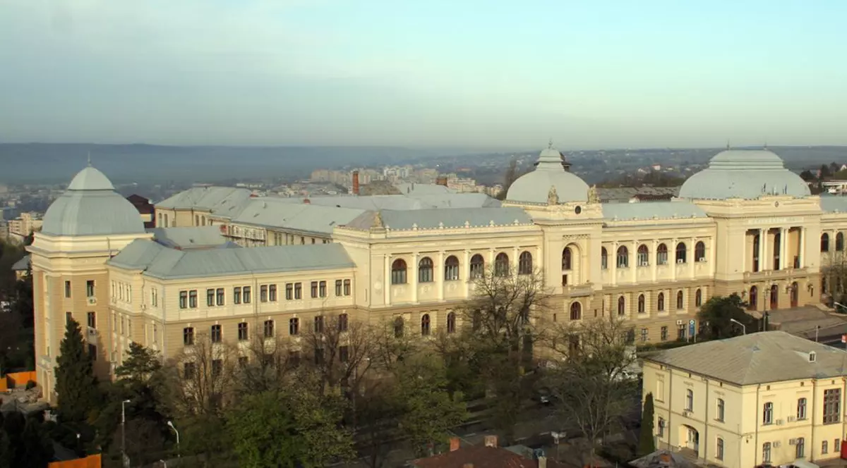 Admitere-record la universitățile din Iași, cu cele mai multe dosare din ultimii 10 ani