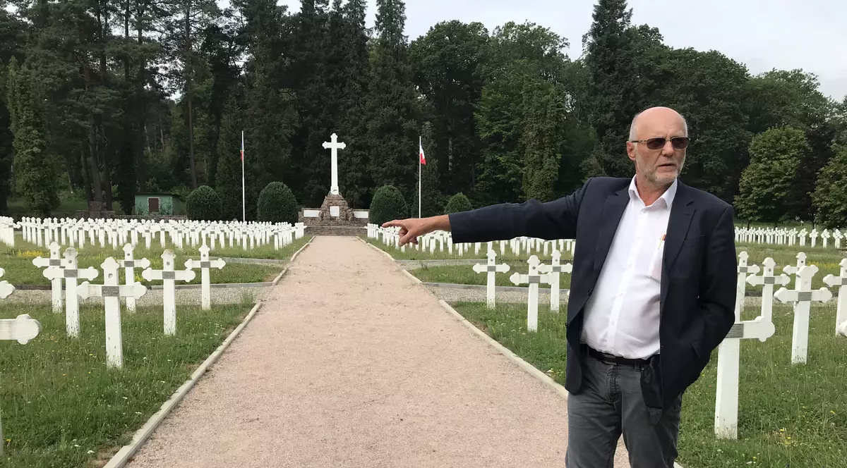 Reportaj la cea mai importantă necropolă din Franța cu soldați români care au pierit în Primul Război Mondial. „Sacrificiul lor nu a fost inutil pentru România de azi”