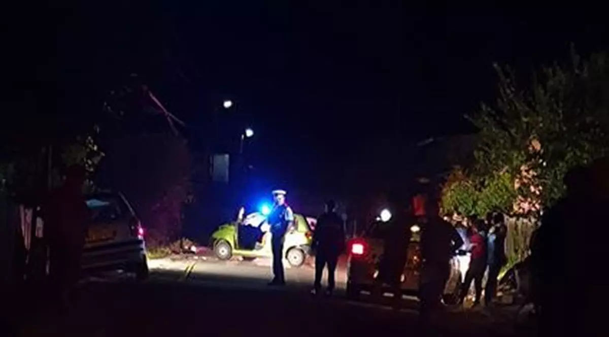 Accident înfiorător în Vrancea, provocat de un bărbat beat și fără permis. Un copil de 8 ani e grav rănit