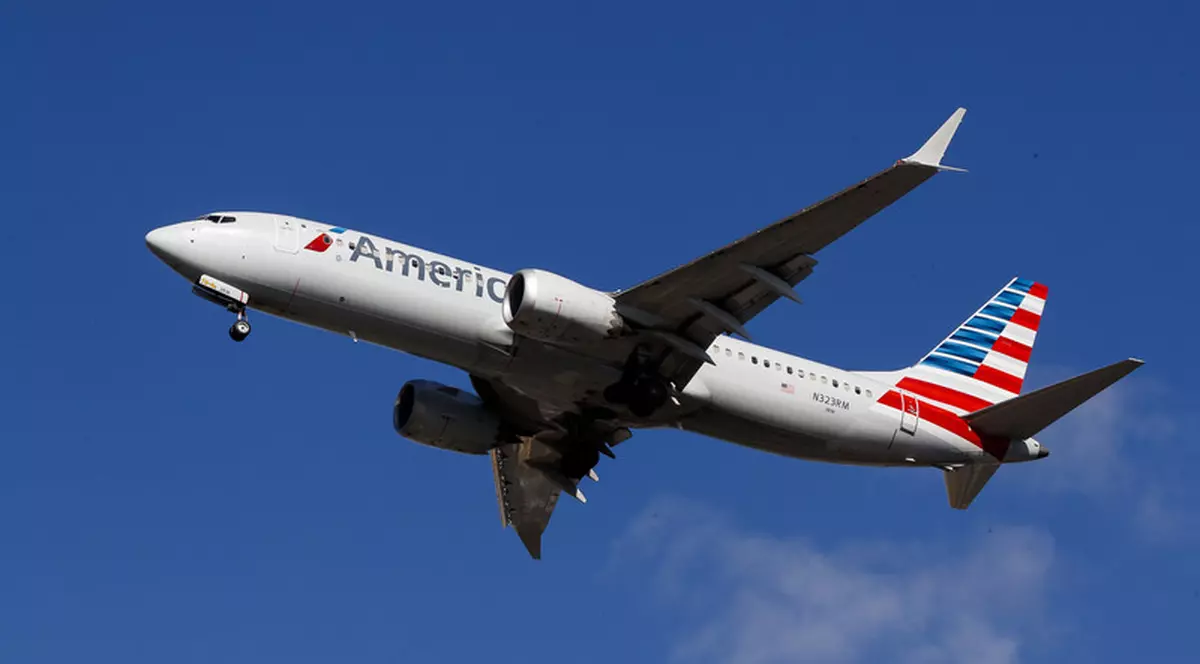 O femeie a a dat în judecată American Airlines după ce a fost agresată sexual în timpul unui zbor. Cere daune de 6 milioane de dolari