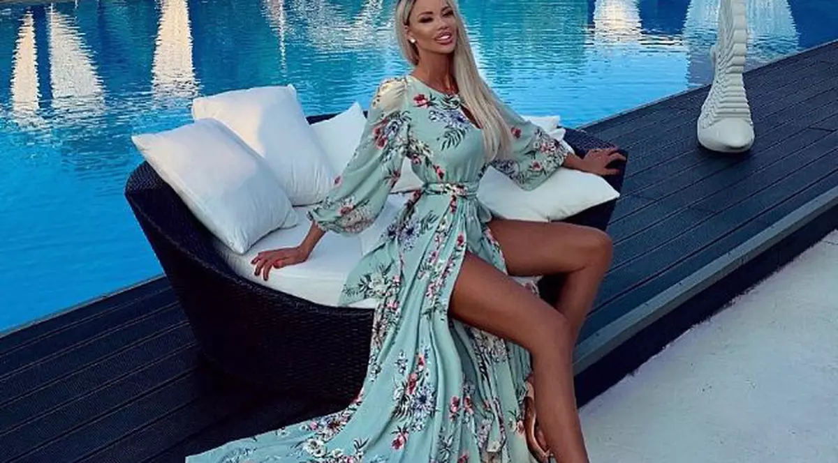 Fotografiile pe care Bianca Drăgușanu le-a dat publicității după ce s-a căsătorit. "Mamă, să știi că eu m-am măritat"