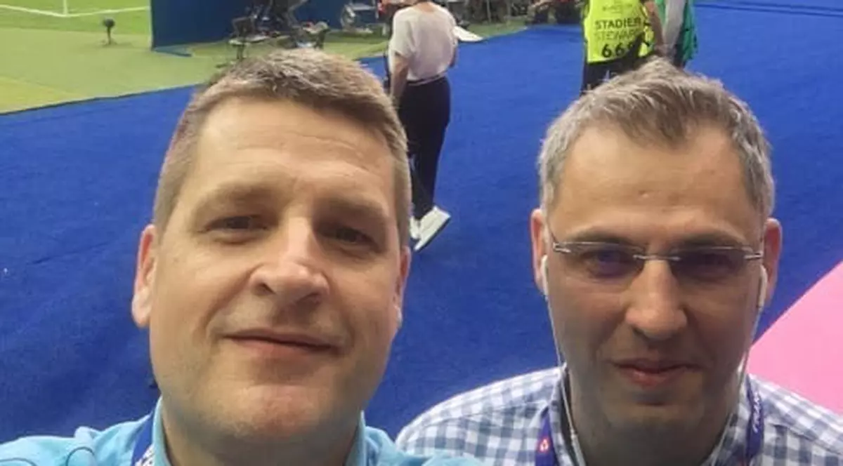 Felix Drăghici pleacă de la Pro TV. Felix Drăghici, în dreapta, în timpul Euro 2016, alături de Costi Mocanu