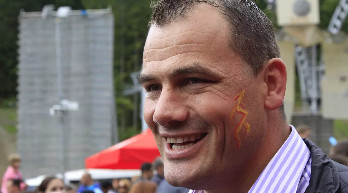 Ionuţ Iftimoaie a cerut 1.000 de euro, ca să intre în direct, prin telefon, la o emisiune. Unde se duc banii