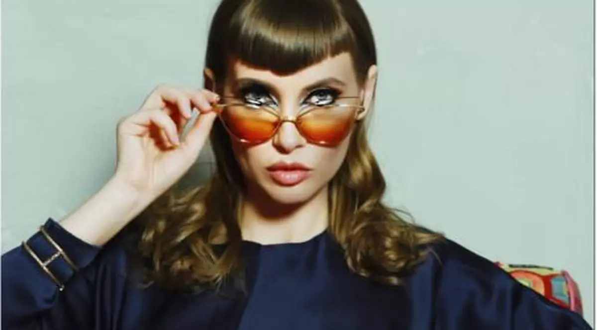 Cum se înțelege fetița Iuliei Albu cu iubitul vedetei