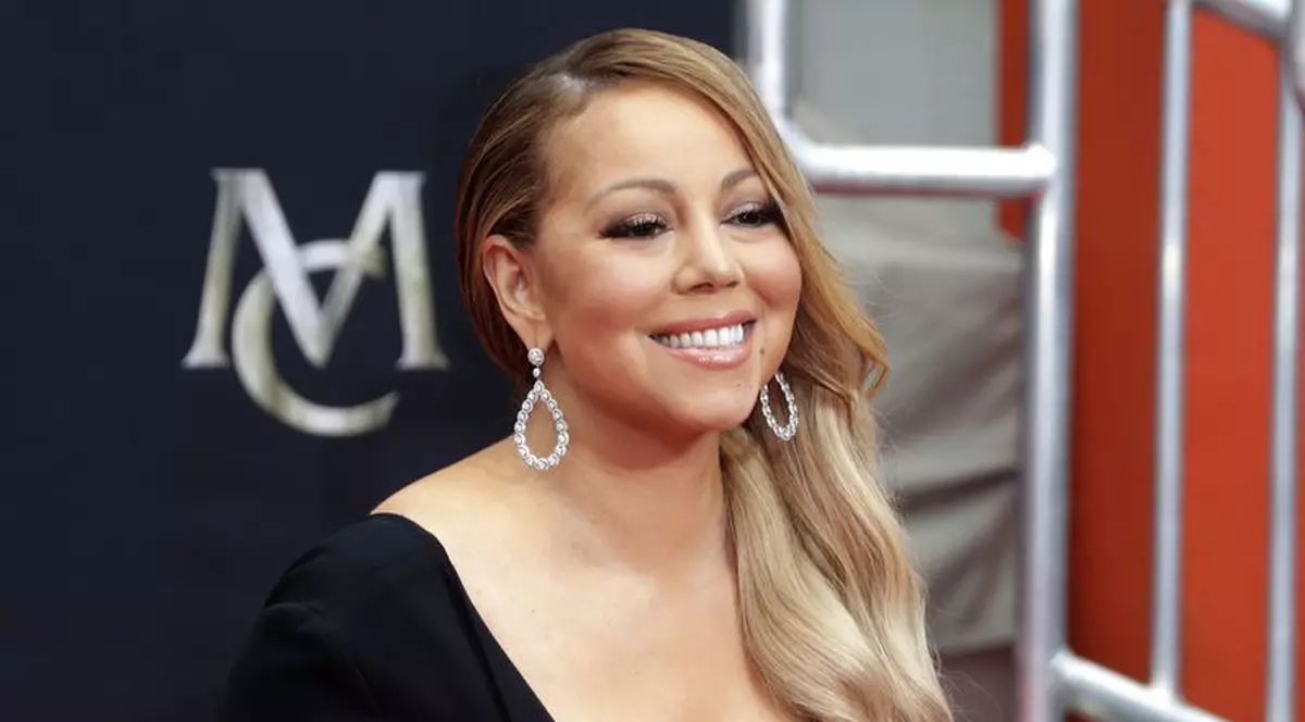 Mariah Carey, ofertă de 10 milioane de euro pentru a face reclamă la chipsuri (EPA)