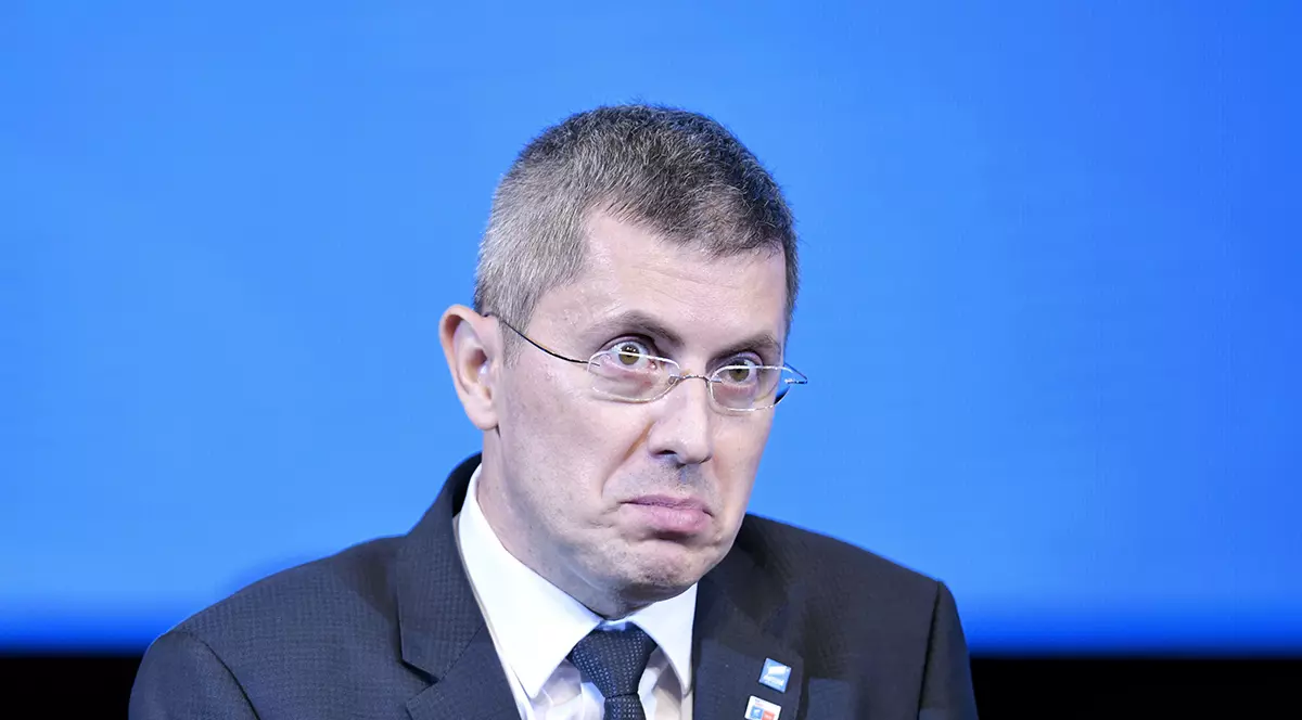 Dacă ar fi, pentru o zi, președinte…