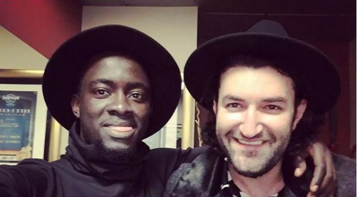 Smiley și-a ajutat protejatul de la „Vocea României” în carieră. L-a dus pe Tobi Ibitoye și pe scena Untold!