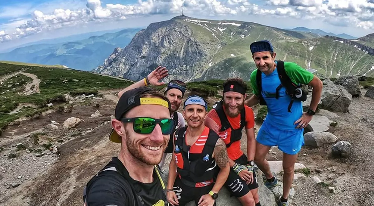 După podium în România, Scott Hawker, vrea și top 3 în Franța, la UTMB