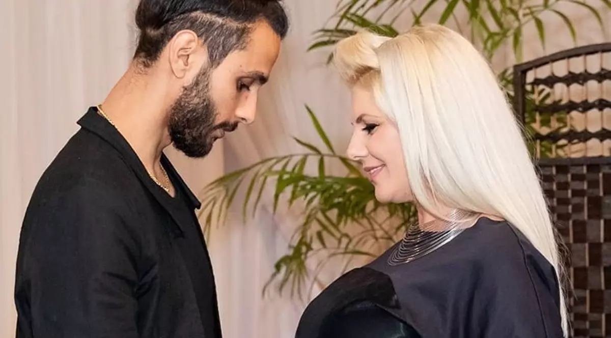 Adina de la Heaven a născut de ziua mamei sale. Ce nume  a ales artista pentru fetița ei