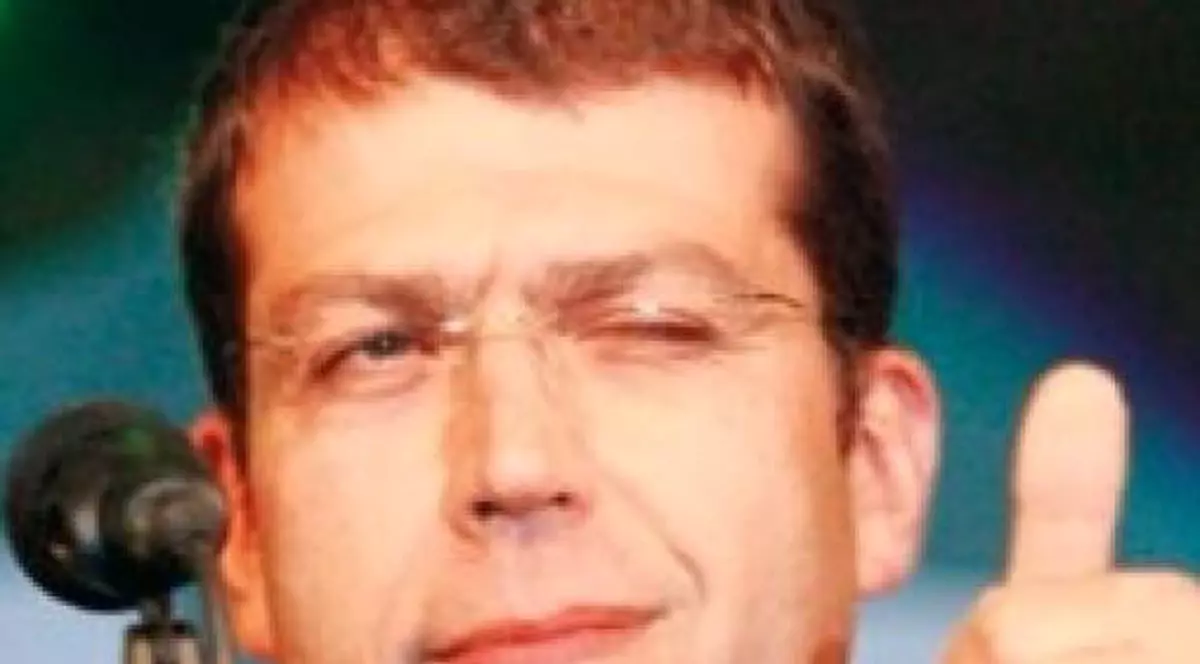 Artan a lucrat ca inginer metalurg la furnal, pe vremea comunismului! Ce probă a dat pentru a fi angajat