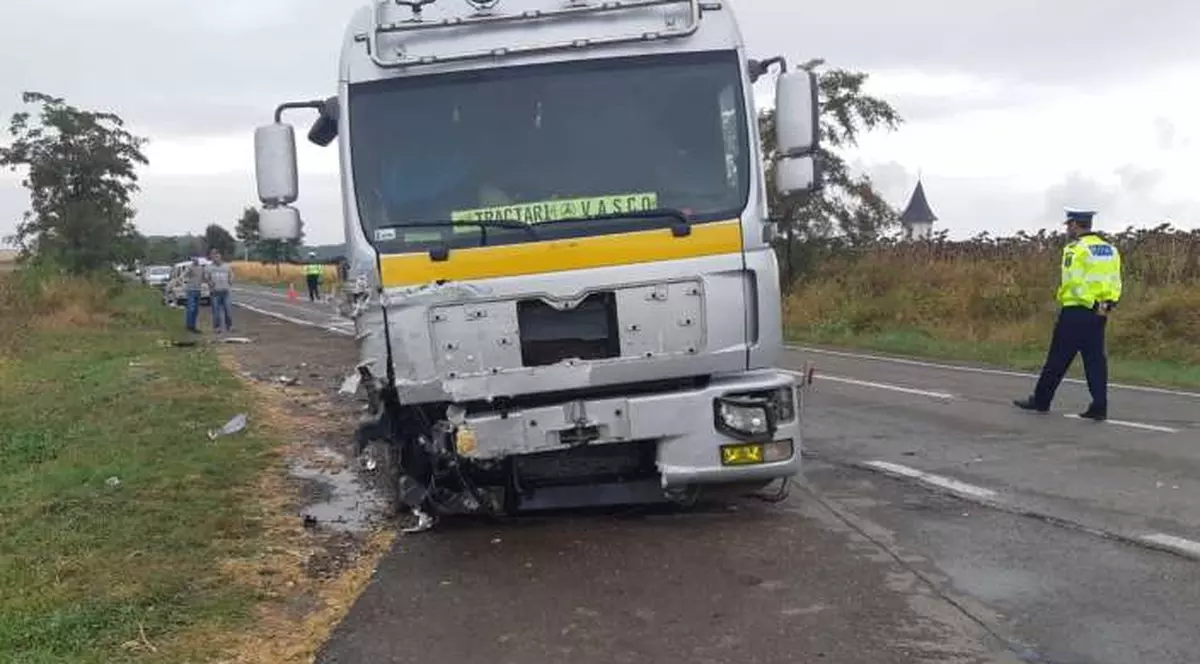 Fetiţă de nouă ani, decedată într-un accident rutier provocat de mama sa