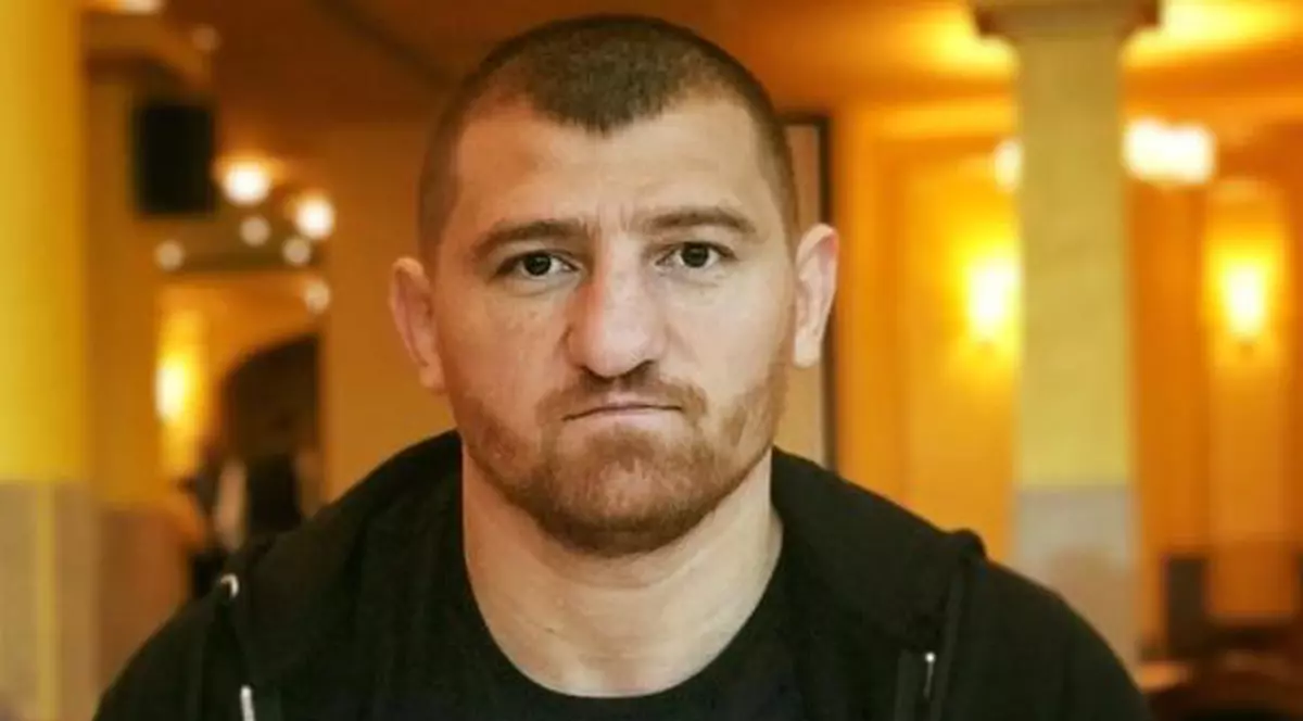 Cătălin Moroșanu se luptă cu kilogramele în plus după vacanță. Ce dietă ține