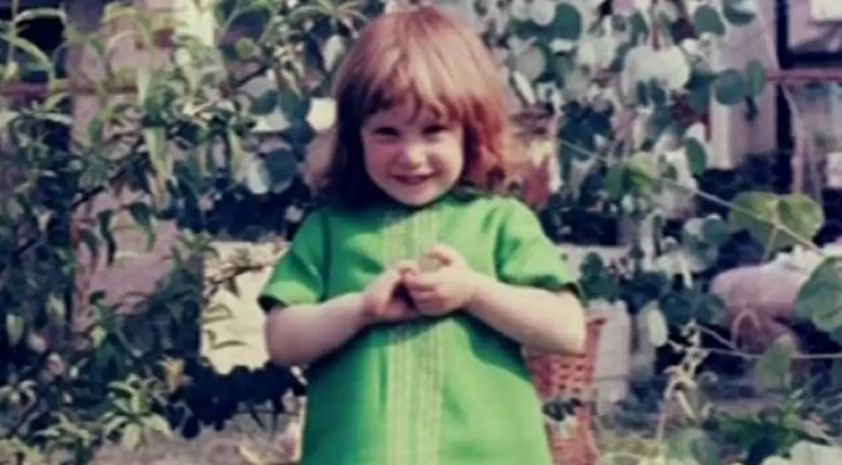 Un tată și-a abuzat sexual fiica atât de agresiv, încât ea a dezvoltat 2.500 de personalități diferite (Foto 60MinutesAustralia)