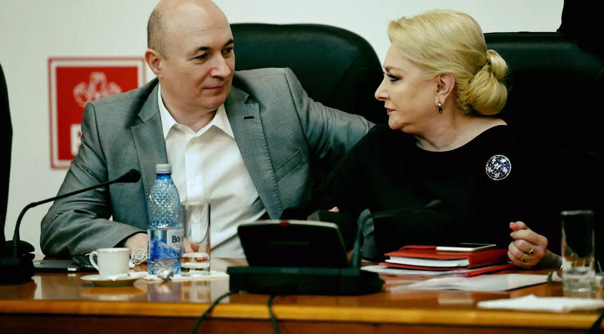 Codrin Ștefănescu s-a împăcat cu Viorica Dăncilă: ”Trebuie să ne unim cu toții forțele. Acum, la greu!”