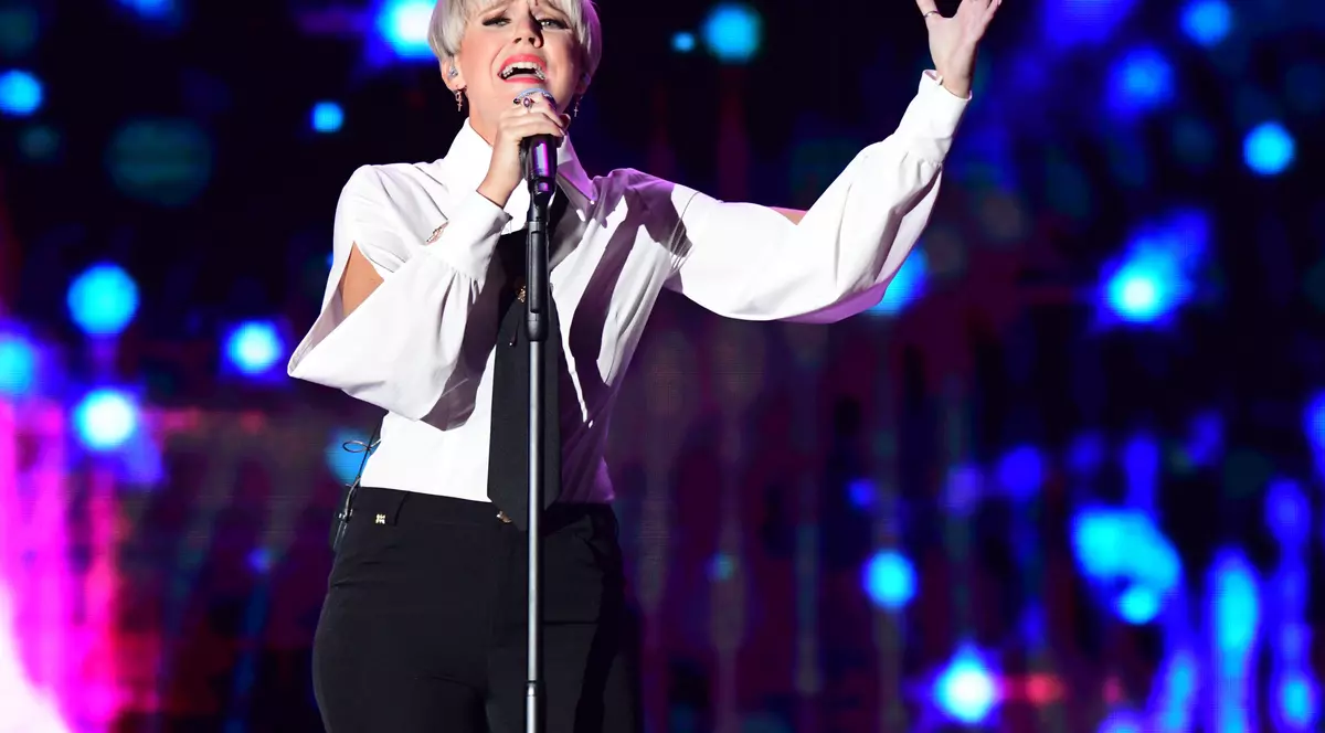 Eliza G, câştigătoarea Cerbul de Aur 2019, s-a întors în România. Artista din Italia a vorbit despre trofeu și despre cum s-a simțit în țara noastră