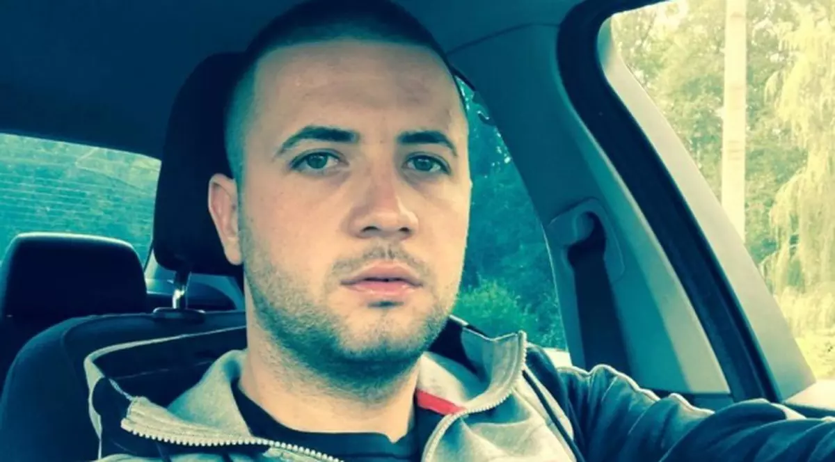 Fiul unui afacerist din Gorj în comă, după ce s-a aruncat în cap într-o piscină aproape goală