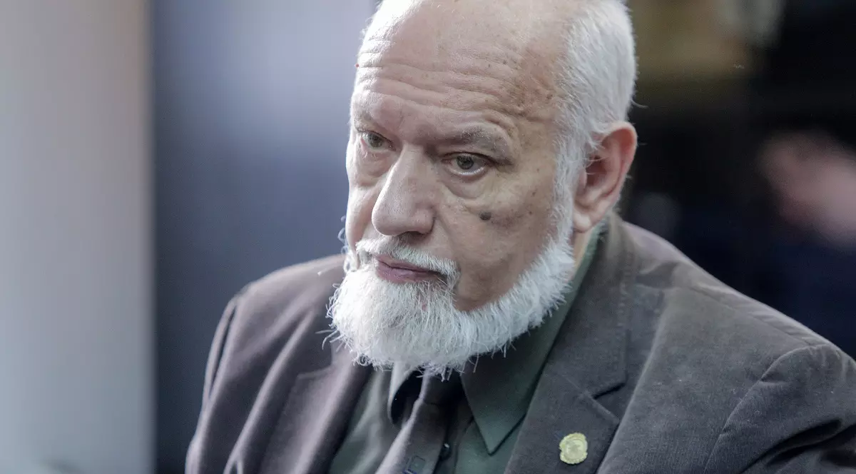 Gelu Voican Voiculescu, atacat în casă de un vecin pentru că a dat muzica prea tare