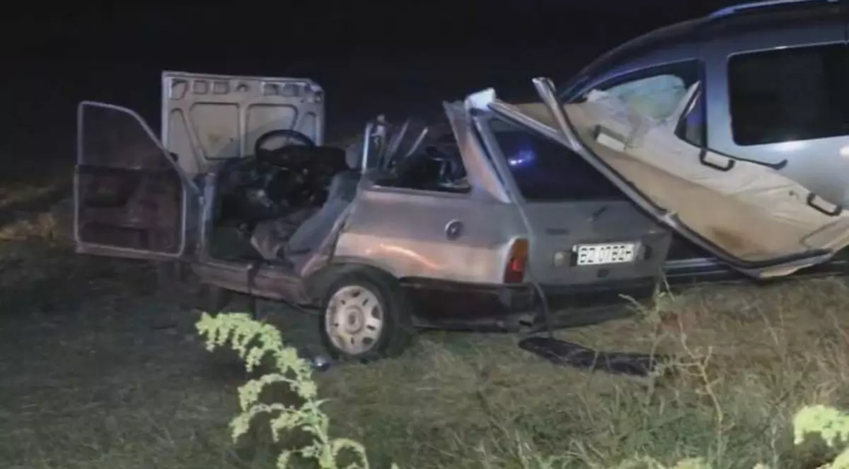 O tânără de 23 de ani și un șofer de 73 de ani au murit într-un accident cumplit. Cum a ajuns să arate mașina în care se aflau cei doi