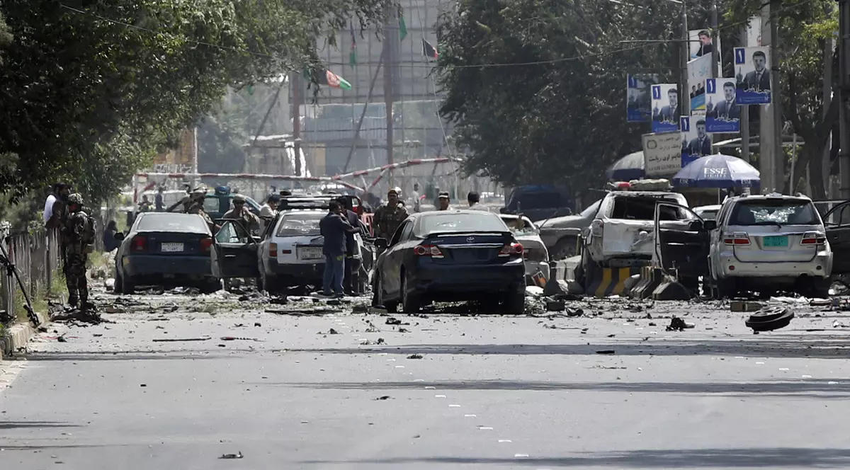 Un militar român a murit azi în Kabul! Explozia a avut loc în zona ambasadelor - VIDEO