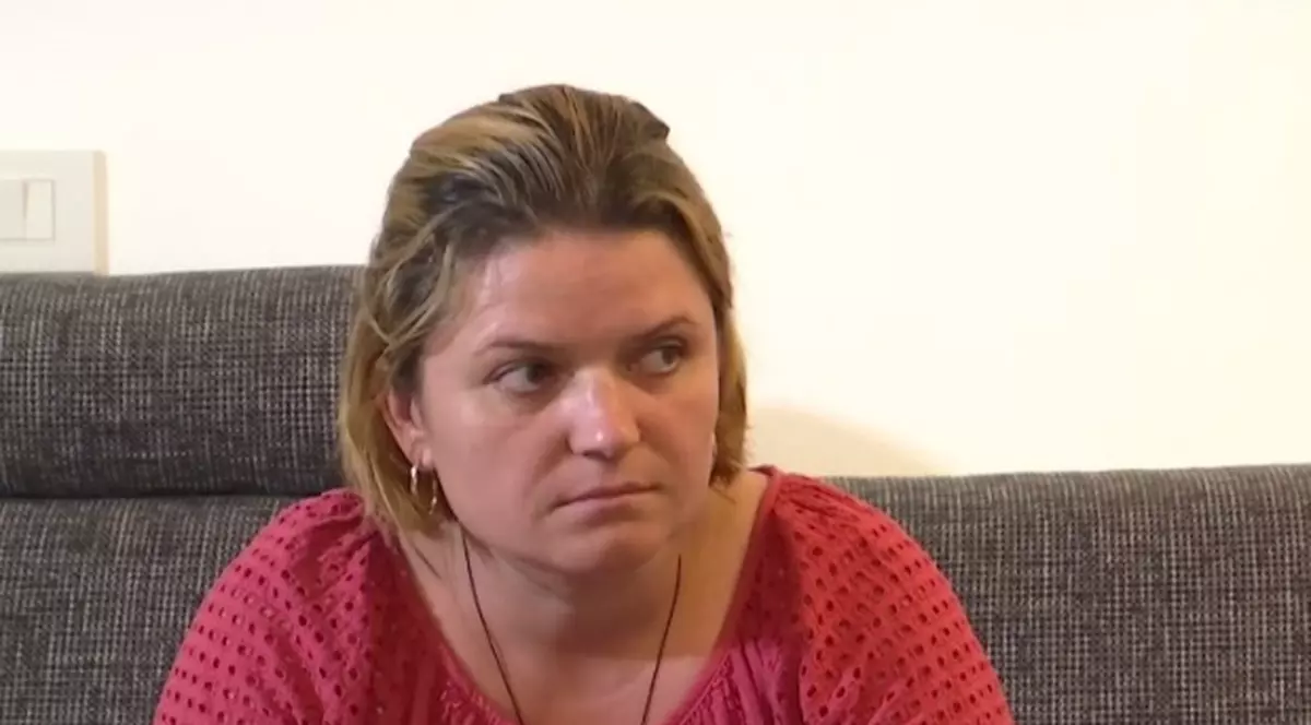 Mama Alexandrei Măceşanu, despre motivul pentru care a refuzat să predea buletinul fiicei sale: „Ne legăm de orice speranţă că într-o bună zi fata o să intre pe poartă”
