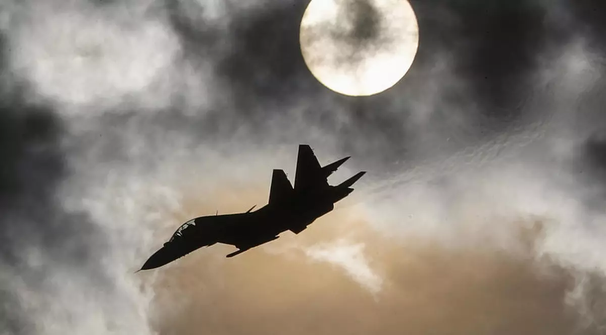 Un avion militar s-a prăbușit în Rusia