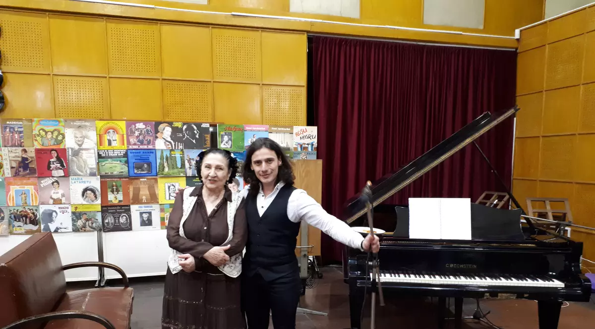 La 75 de ani, Ștefania Rareș face o mișcare îndrăzneață. Cântăreața de muzică populară înregistrează cu tenorul Dragoș Cicu
