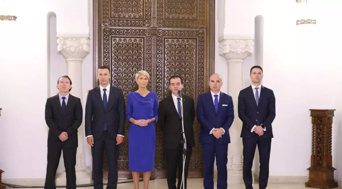 Ludovic Orban dă asigurări că nu vor fi tăiate salariile şi pensiile. Mesaj către "habarniştii" care au intrat pe uşa din dos în funcţiile publice