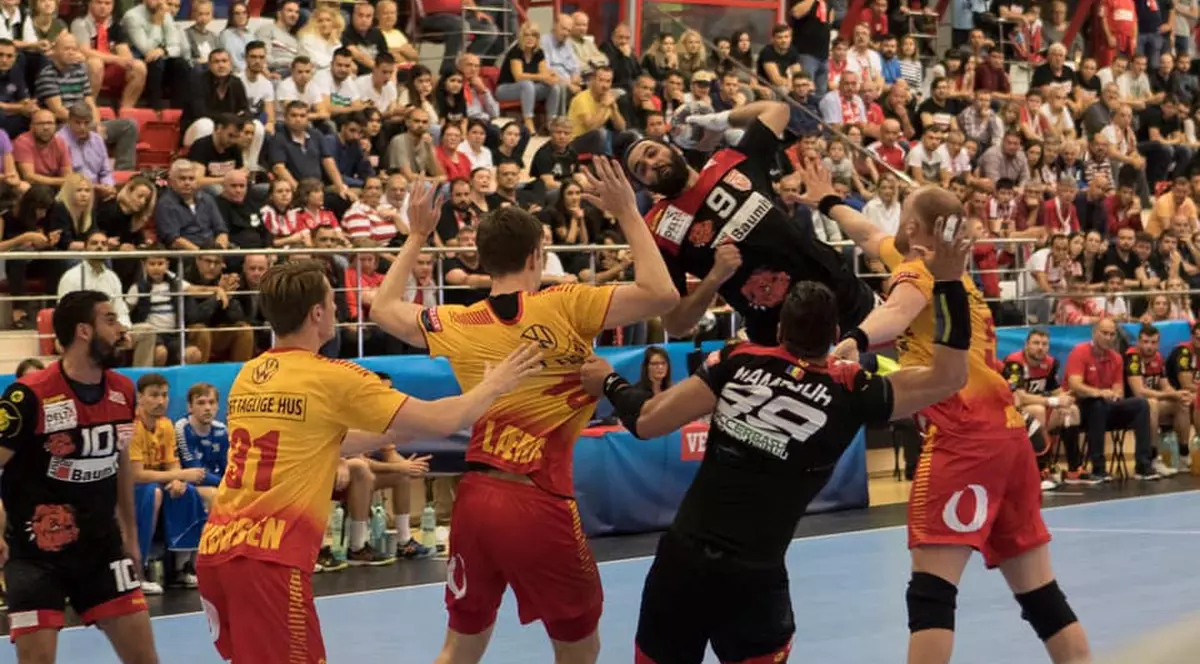 Dinamo a spulberat pe Wisla Plock și e ca și calificată în play-off-ul Ligii Campionilor la handbal masculin