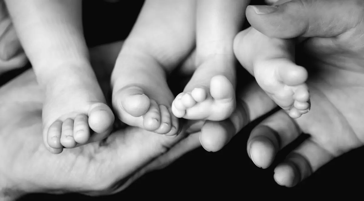 Bebeluși gemeni, morți la Spitalul „Sfânta Maria” din Iași. Rudele acuză medicii de neglijență