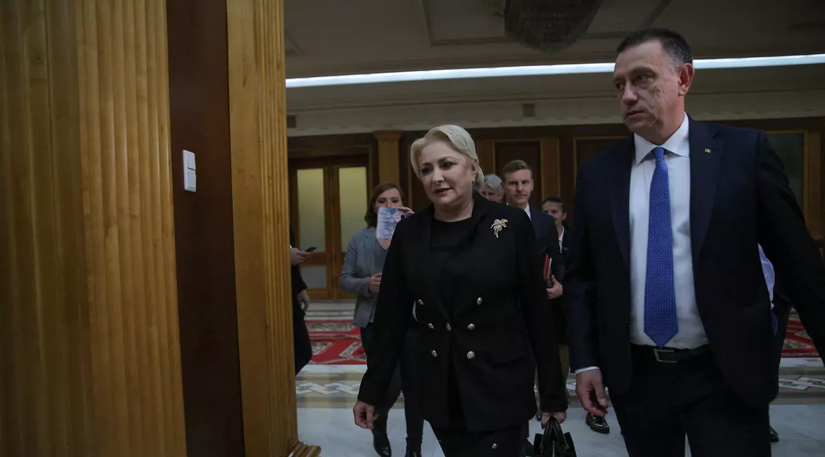 PSD se reuneşte în şedinţă, vineri, pentru strategia trecerii în Opoziţie. Partidul participă la consultările de la Cotroceni. Ciolacu anunţă "reformă internă"