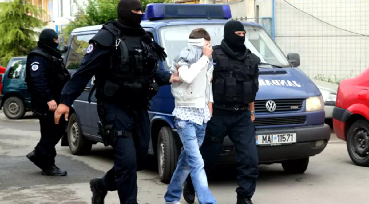 20 de kilograme de heroină, în valoare de aproape 1,5 milioane de euro, au fost confiscate într-un dosar de trafic de droguri