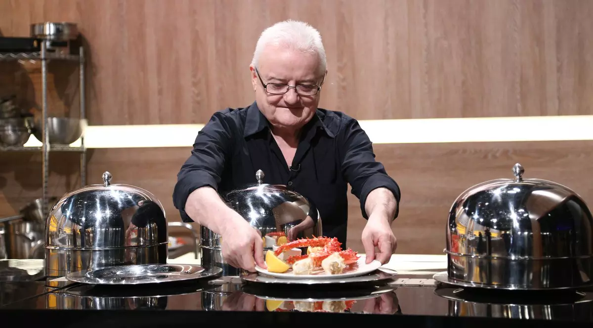 Irinel Columbeanu, apariţie surprinzătoare în faţa juraţilor „Chefi la cuţit”