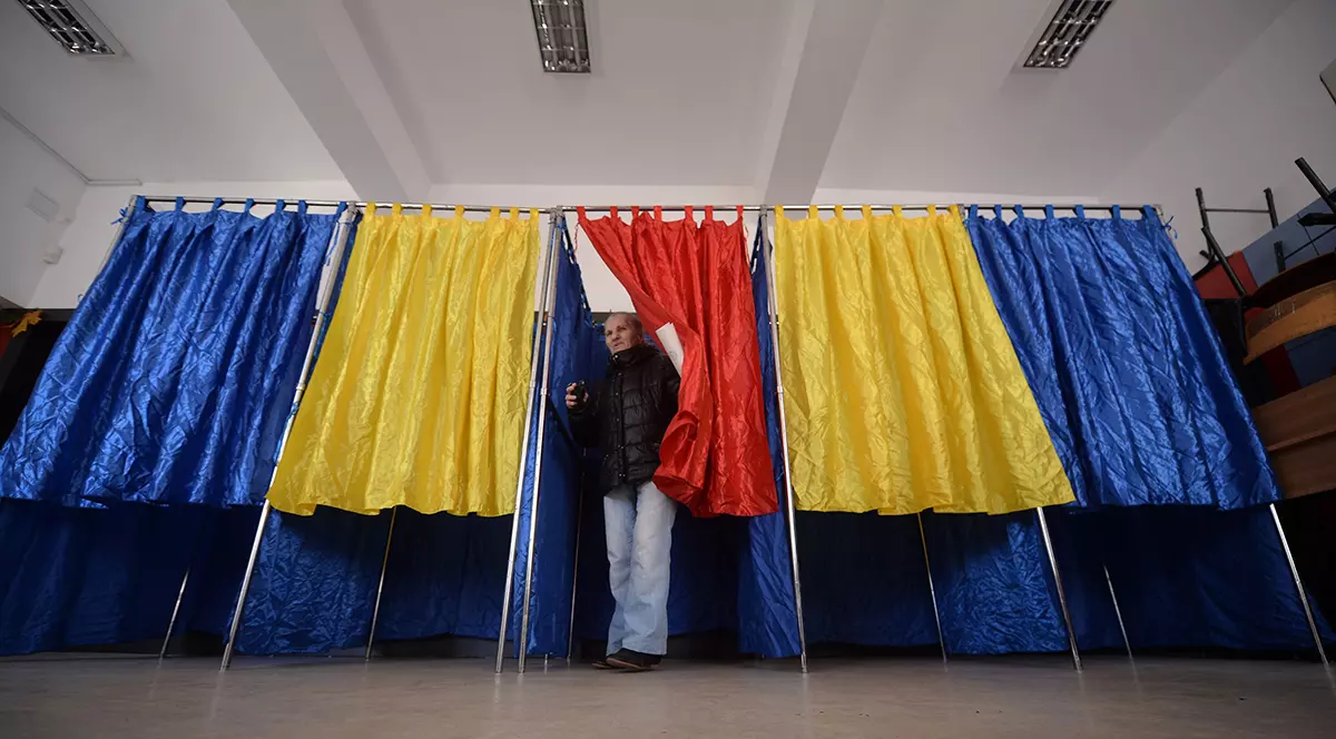 A început campania electorală pentru alegerile prezidenţiale. Ce reguli trebuie să respecte candidaţii pentru funcţia supremă în stat