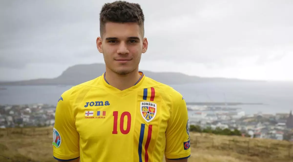 S-a făcut voia tatălui. Ianis Hagi va purta tricoul cu numărul 10 la partidele cu Insulele Feroe și Norvegia!