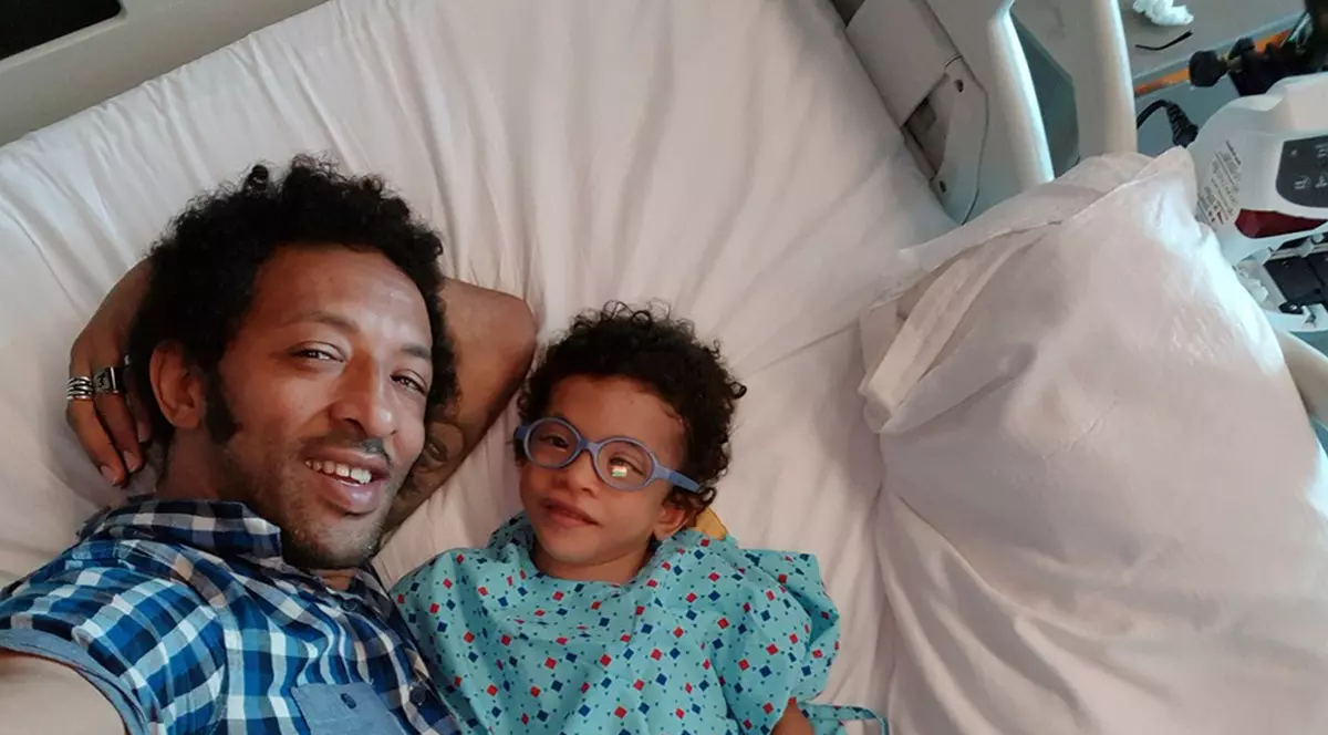 Băiețelul lui Kamara mai are de suportat două operații. Care este starea lui Leon acum